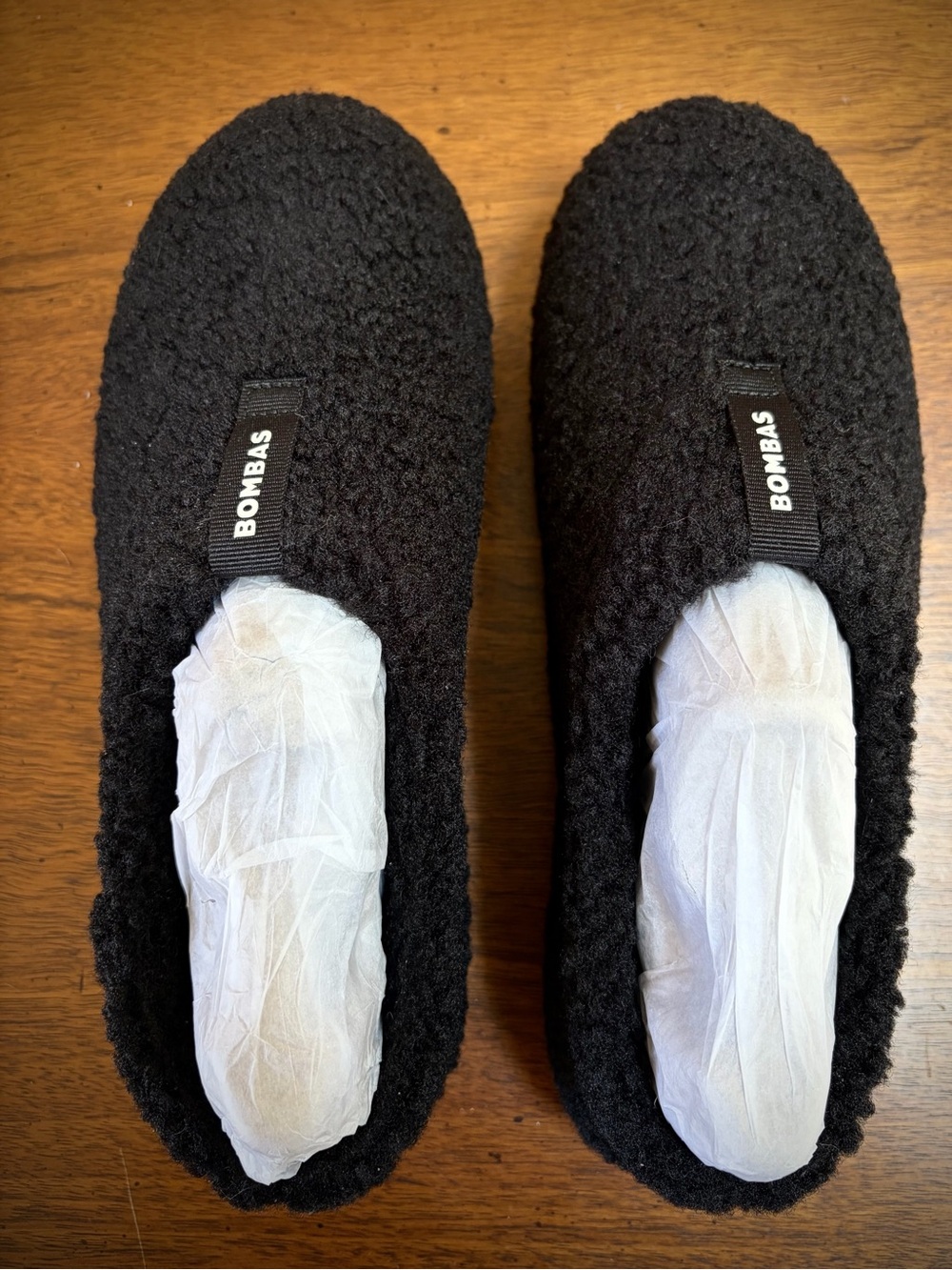Bombas Slippers Size 9